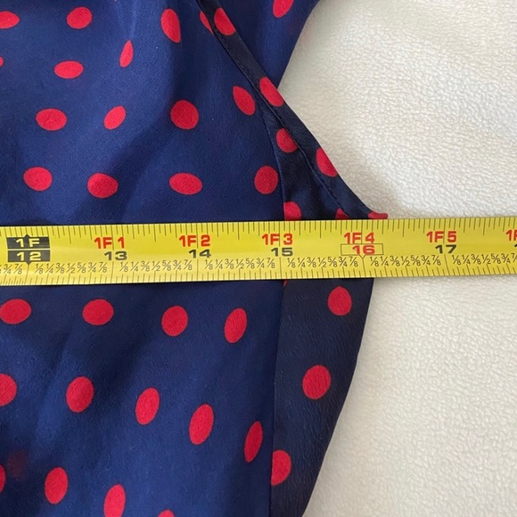 RALPH LAUREN 100% Silk Blouse Size Medium Top - Picture 11 of 12